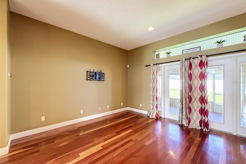 Villa ou maison à vendre à Leesburg, Floride: 4 chambres, 224.82 m2 № 2296219 - photo 8