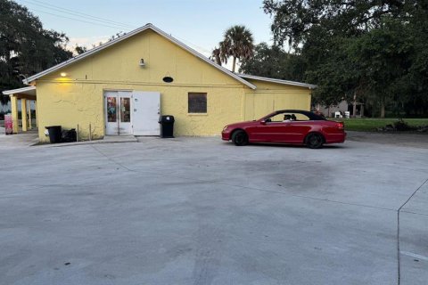 Immobilier commercial à vendre à Sanford, Floride: 122.63 m2 № 1902968 - photo 1
