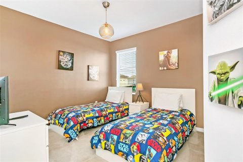 House in Kissimmee, Florida 10 bedrooms, 397.16 sq.m. № 1553177 - photo 27