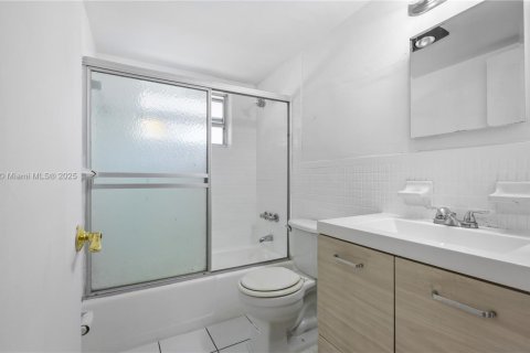 Apartment in Fort Lauderdale, Florida 1 bedroom, 65.03 sq.m. № 1944894 - photo 8