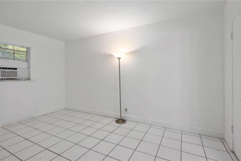 Apartment in Fort Lauderdale, Florida 1 bedroom, 65.03 sq.m. № 1944894 - photo 6