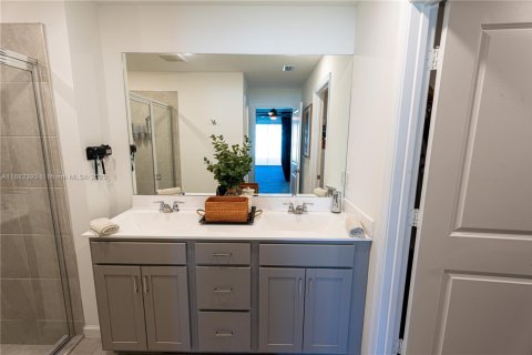 Villa ou maison à louer à Port St. Lucie, Floride: 3 chambres, 134.8 m2 № 1930453 - photo 23