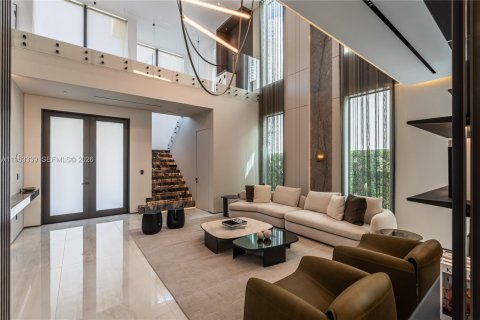 Купить виллу или дом в Дорал, Флорида 5 спален, 377.83м2, № 2025794 - фото 14