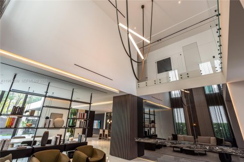Купить виллу или дом в Дорал, Флорида 5 спален, 377.83м2, № 2025794 - фото 10