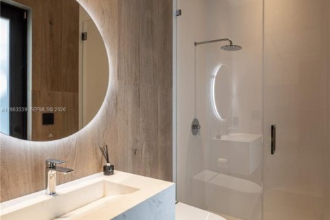 Купить виллу или дом в Дорал, Флорида 5 спален, 377.83м2, № 2025794 - фото 29