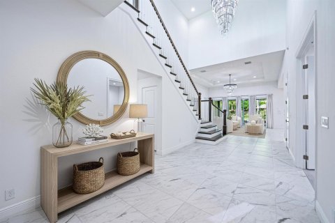 Casa en venta en Palm Beach Gardens, Florida, 4 dormitorios, 353.21 m2 № 2424573 - foto 2