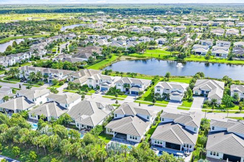 Casa en venta en Palm Beach Gardens, Florida, 4 dormitorios, 353.21 m2 № 2424573 - foto 26