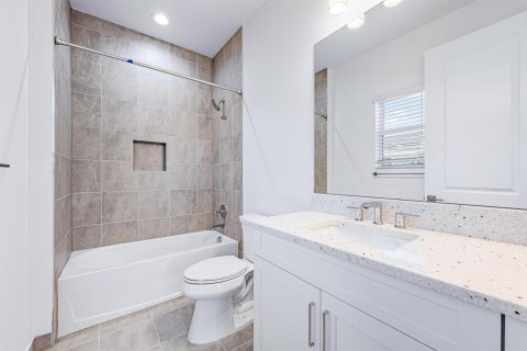 Casa en venta en Palm Beach Gardens, Florida, 4 dormitorios, 353.21 m2 № 2424573 - foto 16
