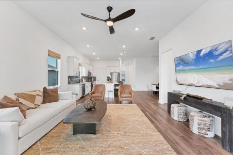 Villa ou maison à vendre à Parrish, Floride: 2 chambres, 180.97 m2 № 1904688 - photo 9