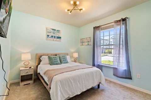 Townhouse in Davenport, Florida 5 bedrooms, 211.91 sq.m. № 1275738 - photo 18