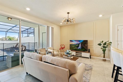 Townhouse in Davenport, Florida 5 bedrooms, 211.91 sq.m. № 1275738 - photo 7