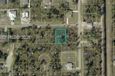Terreno en Lehigh Acres, Florida № 2158390