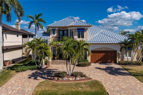 Villa ou maison à vendre à Punta Gorda, Floride: 3 chambres, 264.4 m2 № 2408346 - photo 8