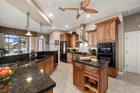 Villa ou maison à vendre à Punta Gorda, Floride: 3 chambres, 264.4 m2 № 2408346 - photo 4