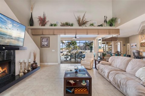 Villa ou maison à vendre à Punta Gorda, Floride: 3 chambres, 264.4 m2 № 2408346 - photo 20