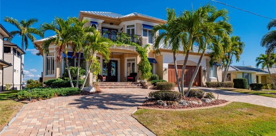 Villa ou maison à Punta Gorda, Floride 3 chambres, 264.4 m2 № 2408346