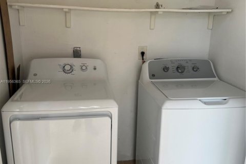 Copropriété à vendre à Miami, Floride: 1 chambre, 54.63 m2 № 2010683 - photo 13