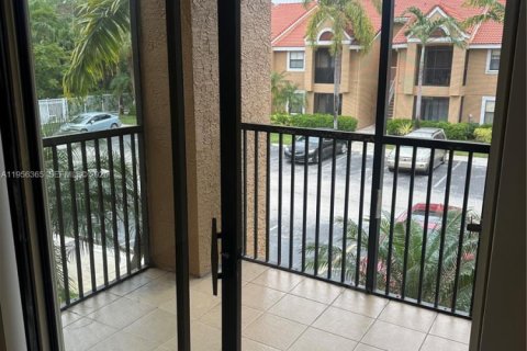 Copropriété à vendre à Miami, Floride: 1 chambre, 54.63 m2 № 2010683 - photo 14