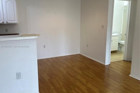 Copropriété à vendre à Miami, Floride: 1 chambre, 54.63 m2 № 2010683 - photo 7