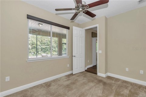 House in Ocala, Florida 4 bedrooms, 242.29 sq.m. № 2214989 - photo 27