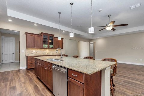 House in Ocala, Florida 4 bedrooms, 242.29 sq.m. № 2214989 - photo 18