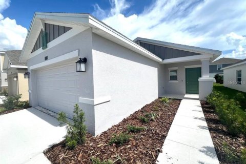 Villa ou maison à louer à Kissimmee, Floride: 3 chambres, 117.71 m2 № 2321321 - photo 3