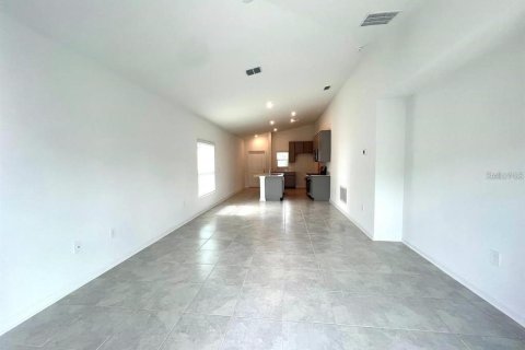 Villa ou maison à louer à Kissimmee, Floride: 3 chambres, 117.71 m2 № 2321321 - photo 7