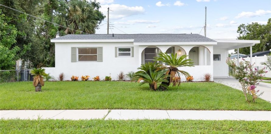 House in Pinellas Park, Florida 3 bedrooms, 76.64 sq.m. № 1841836