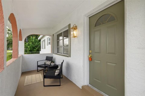 House in Pinellas Park, Florida 3 bedrooms, 76.64 sq.m. № 1841836 - photo 5