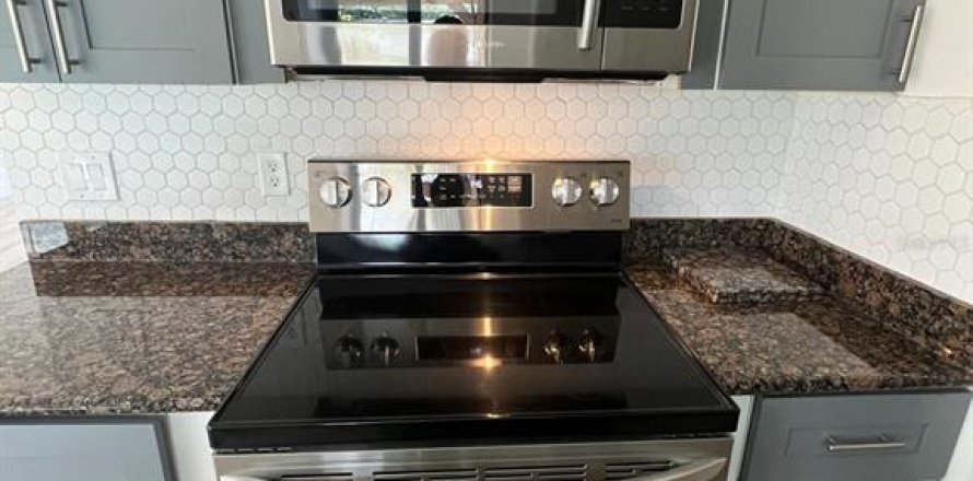 Villa ou maison à Orlando, Floride 3 chambres, 105.17 m2 № 2386370