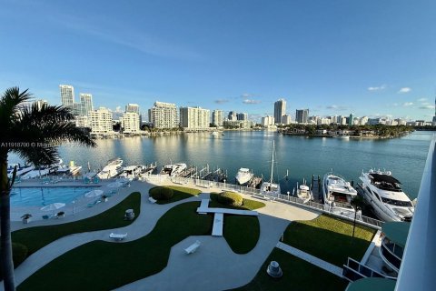Купить кондоминиум в Майами-Бич, Флорида 2 спальни, 141.21м2, № 1972099 - фото 9
