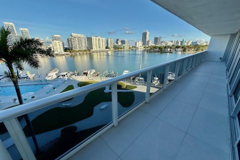 Купить кондоминиум в Майами-Бич, Флорида 2 спальни, 141.21м2, № 1972099 - фото 20