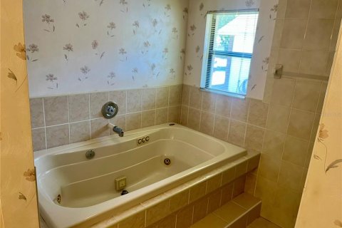 Villa ou maison à louer à Orlando, Floride: 4 chambres, 249.81 m2 № 1740774 - photo 13