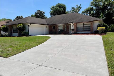 Villa ou maison à louer à Orlando, Floride: 4 chambres, 249.81 m2 № 1740774 - photo 1
