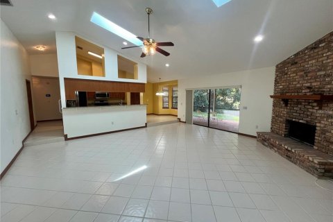 Villa ou maison à louer à Orlando, Floride: 4 chambres, 249.81 m2 № 1740774 - photo 16