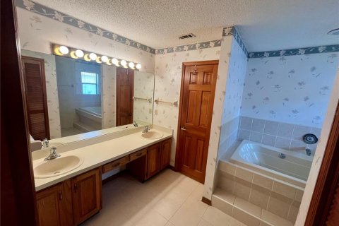Villa ou maison à louer à Orlando, Floride: 4 chambres, 249.81 m2 № 1740774 - photo 15