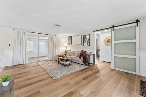 Villa ou maison à vendre à Port Richey, Floride: 2 chambres, 104.14 m2 № 2215345 - photo 15