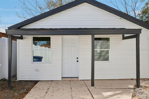 Villa ou maison à vendre à Tampa, Floride: 5 chambres, 171.68 m2 № 2143205 - photo 29