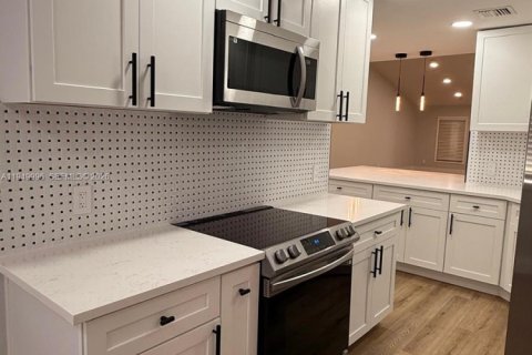 Villa ou maison à vendre à Lake Worth, Floride: 2 chambres, 189.15 m2 № 2006936 - photo 14