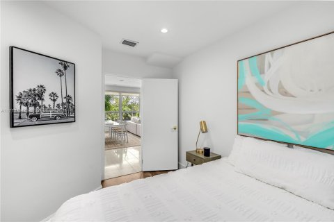 Copropriété à louer à Miami Beach, Floride: 2 chambres, 119.19 m2 № 1612215 - photo 19