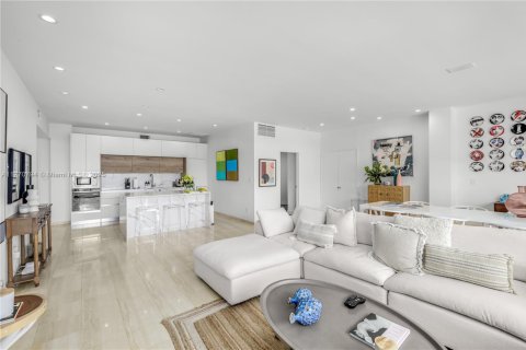 Copropriété à louer à Miami Beach, Floride: 2 chambres, 119.19 m2 № 1612215 - photo 12