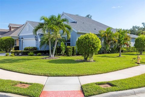 House in Bradenton, Florida 3 bedrooms, 152.55 sq.m. № 2329581 - photo 6