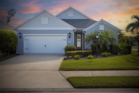 House in Bradenton, Florida 3 bedrooms, 152.55 sq.m. № 2329581