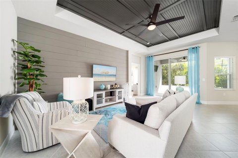 House in Bradenton, Florida 3 bedrooms, 152.55 sq.m. № 2329581 - photo 17