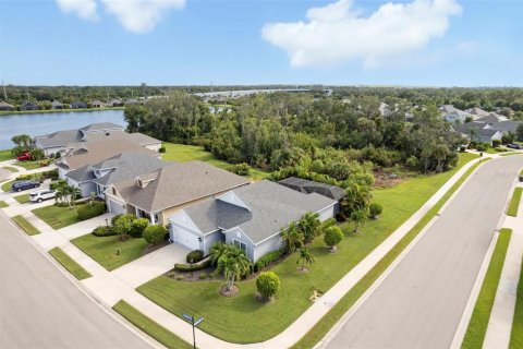 House in Bradenton, Florida 3 bedrooms, 152.55 sq.m. № 2329581 - photo 13