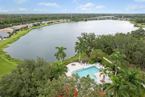House in Bradenton, Florida 3 bedrooms, 152.55 sq.m. № 2329581 - photo 14