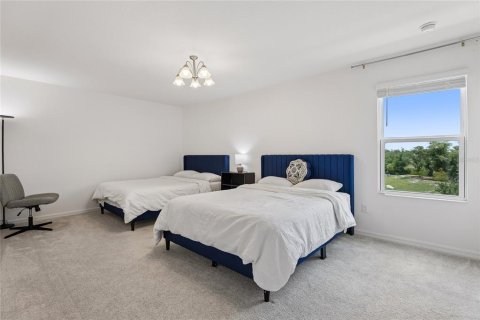 House in Davenport, Florida 4 bedrooms, 274.62 sq.m. № 2202246 - photo 26