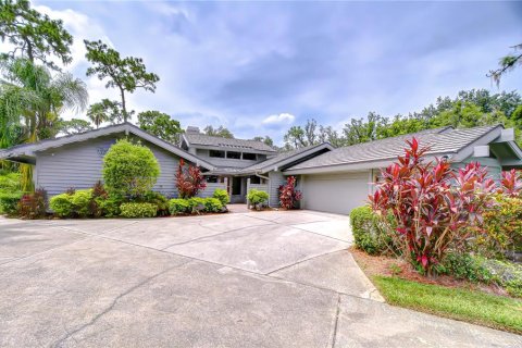 House in Wesley Chapel, Florida 3 bedrooms, 226.77 sq.m. № 1832666 - photo 16