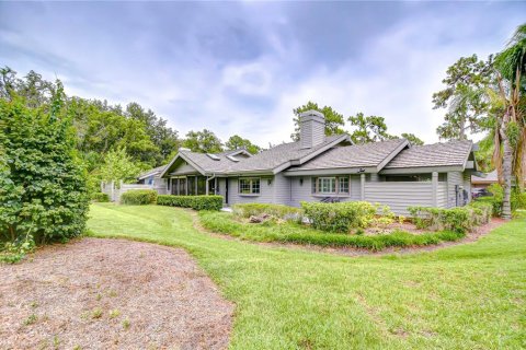 House in Wesley Chapel, Florida 3 bedrooms, 226.77 sq.m. № 1832666 - photo 10