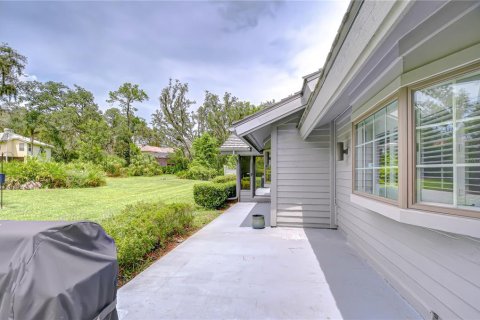 House in Wesley Chapel, Florida 3 bedrooms, 226.77 sq.m. № 1832666 - photo 20